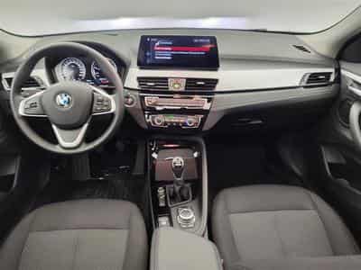 BMW X2 1.5i sDrive18 Business NAVI/FULL LED/TO PANO/JA17/PDC/CAMERA (2022) - Foto 8
