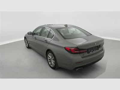 BMW 530 530e PHEV LUXURY NAVI / CUIR SPORT / FULL LED (2022) - Foto 2