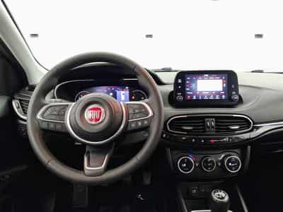Fiat Tipo Hatchback 1.0 T FireFly Cross NAVI / FULL LED / CAMERA (2023) - Foto 9