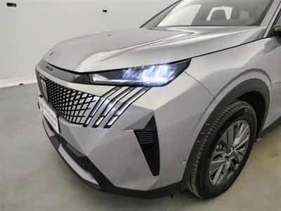 Peugeot 5008 1.2 HYBRID 136cv e-DSC6 Allure Pack 7pl. NAVI / CAMERA 360° (2025) - Photo 15