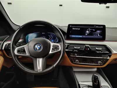 BMW 530 eA PHEV NAVI / FULL LED / CUIR / CARPLAY (2022) - Photo 9