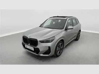 BMW X1 1.5iA sDrive18 Pack M PRO NAVI / FULL LED / PANO / JA 19" (2025) - Photo 1