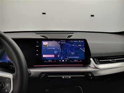 BMW X1 1.5iA sDrive18 Pack M PRO NAVI / FULL LED / PANO / JA 19" (2025) - Photo 11