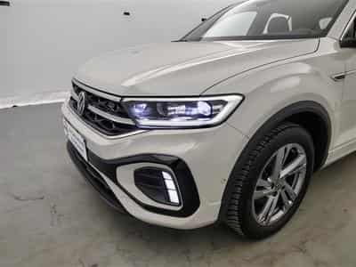 VW T-Roc 1.0 TSI 110cv R-Line CARPLAY / FULL LED / PDC AV+AR / JA 17" (2024) - Photo 15