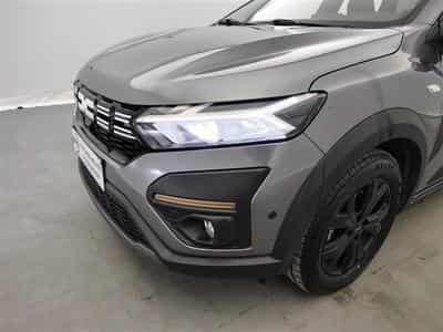 Dacia Jogger Hybrid 1.6 Extreme 7PL / NAVI / CARPLAY / CAMERA (2025) - Foto 15