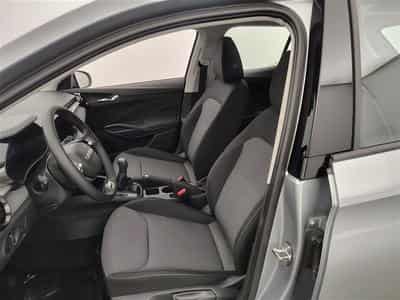 Skoda Fabia 1.0i Selection CARPLAY / FULL LED / KEYLESS / PDC AR (2026) - Foto 7
