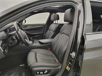 BMW 530 530eA PHEV XDrive Pack M CUIR / NAVI / TO PANO / LASER (2021) - Photo 7