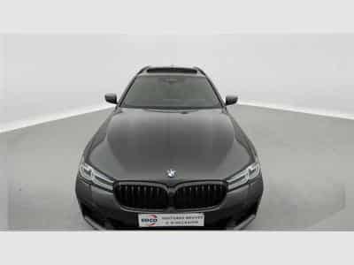 BMW 530 530eA PHEV XDrive Pack M CUIR / NAVI / TO PANO / LASER (2021) - Photo 4