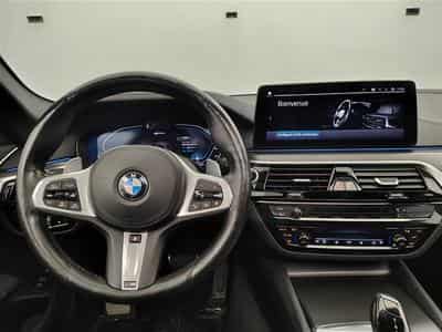 BMW 530 530eA PHEV XDrive Pack M CUIR / NAVI / TO PANO / LASER (2021) - Photo 9