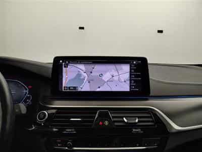 BMW 530 530eA PHEV XDrive Pack M CUIR / NAVI / TO PANO / LASER (2021) - Photo 11