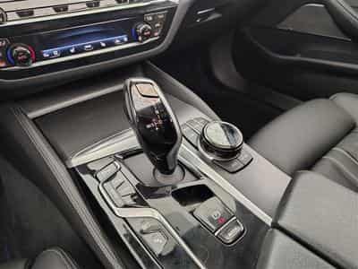 BMW 530 530eA PHEV XDrive Pack M CUIR / NAVI / TO PANO / LASER (2021) - Photo 12