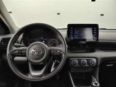 Toyota Yaris 1.0i VVT-i CARPLAY / CAMERA (2022) - Foto 9
