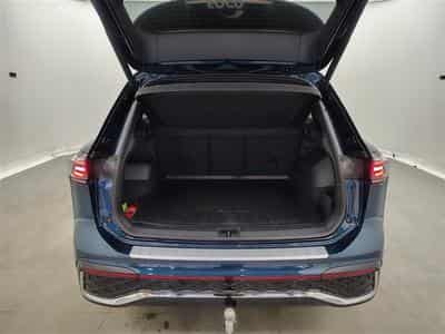 VW Tiguan 1.5 eTSI 150Cv DSG New R-Line *NAVI/COCKPIT/CAMERA/SG CH"* (2024) - Foto 14