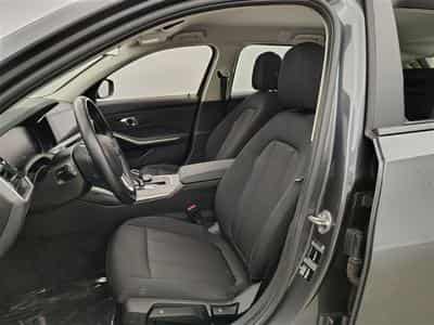 BMW 318 318iA Business NAVI/LED/JA17/PDC AV AR (2021) - Foto 7
