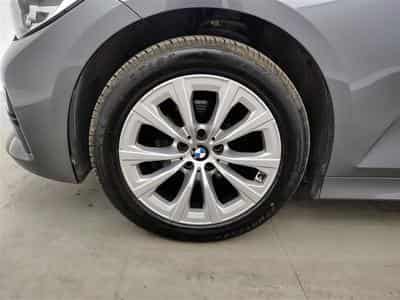 BMW 318 318iA Business NAVI/LED/JA17/PDC AV AR (2021) - Foto 6