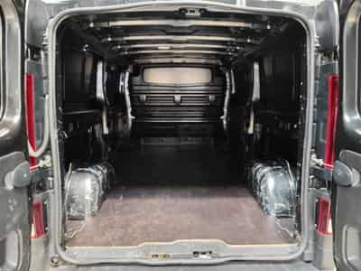 Renault Trafic 2.0 dCi 30 L2H1 Confort (EU6e) (2024) - Photo 14