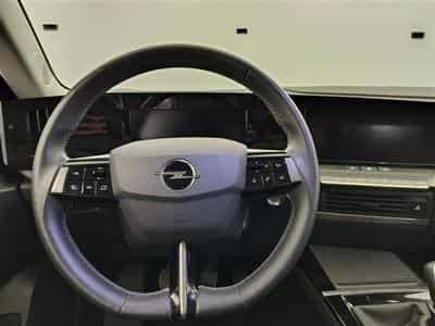 Opel Astra 1.2 Turbo Edition NAVI/FULL LED/JA/PDC (2022) - Foto 9
