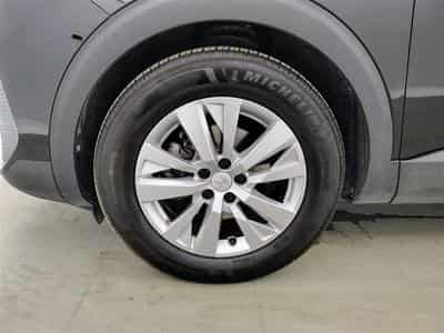 Peugeot 5008 1.2 PureTech 130cv EAT8 Active Pack 7pl. NAVI / FULL LED (2023) - Photo 6