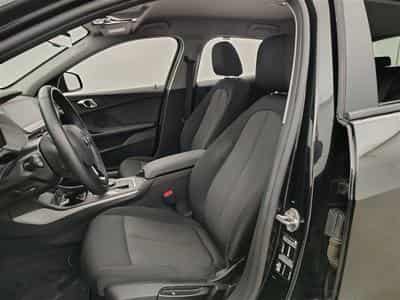 BMW 118 iA Navi Cockpit / Led / PDC av+ar (2021) - Foto 7