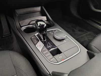 BMW 118 iA Navi Cockpit / Led / PDC av+ar (2021) - Foto 12