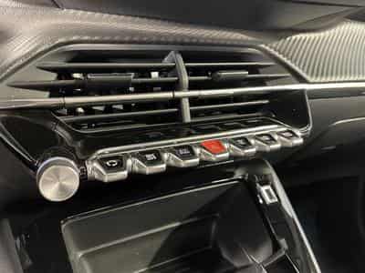 Peugeot 208 1.2 ESSENCE 75 CV ALLURE STYLE CARPLAY 5P (2023) - Photo 4