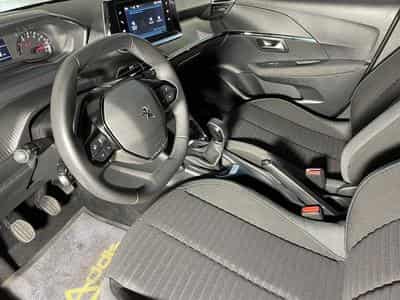 Peugeot 208 1.2 ESSENCE 75 CV ALLURE STYLE CARPLAY 5P (2023) - Photo 9