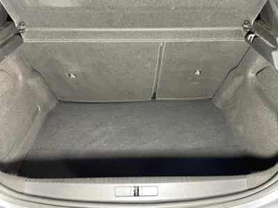 Peugeot 208 1.2 ESSENCE 75 CV ALLURE STYLE CARPLAY 5P (2023) - Photo 13