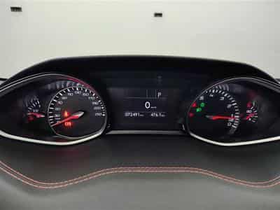 Peugeot 308 1.2 PureTech 130cv EAT8 GT Line NAVI / FULL LED / JA 17" (2019) - Foto 10