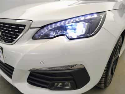 Peugeot 308 1.2 PureTech 130cv EAT8 GT Line NAVI / FULL LED / JA 17" (2019) - Foto 15