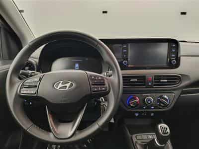 Hyundai i10 1.0i First Edition *CARPLAY/CLIM/JA15* (2023) - Foto 9