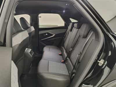 Peugeot 3008 1.2 Hybrid 145cv e-DCS6 Allure NAVI / FULL LED / CAMERA (2026) - Foto 13