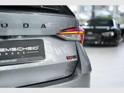 Skoda Octavia RS 4x4 *1.H *19 *Virtual*Pano*AHK*360° (2024) - Photo 13