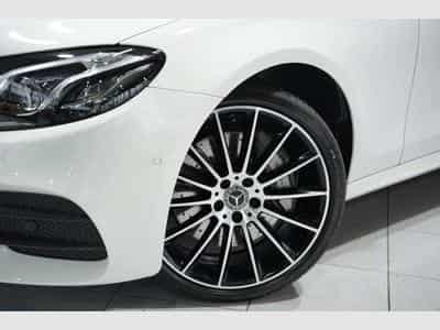 Mercedes E 400 d T 4M AMG Line *2.H *Distr.*Pano*H-UP*AHK (2018) - Photo 3