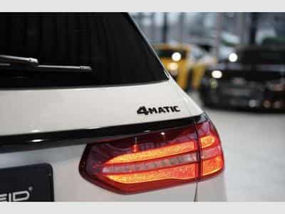 Mercedes E 400 d T 4M AMG Line *2.H *Distr.*Pano*H-UP*AHK (2018) - Photo 11