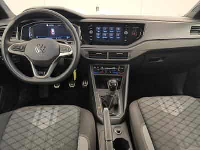 VW Taigo 1.0 TSI 116 BVM6 R-LINE (2025) - Foto 13