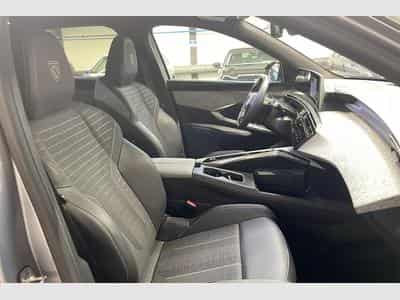 Peugeot 3008 Hybrid 145 e-DCS6 GT (2025) - Foto 9