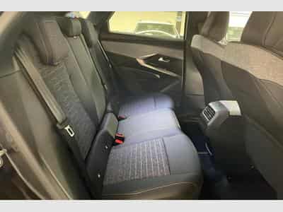 Peugeot 3008 Hybrid 145 e-DCS6 Allure (2025) - Foto 10