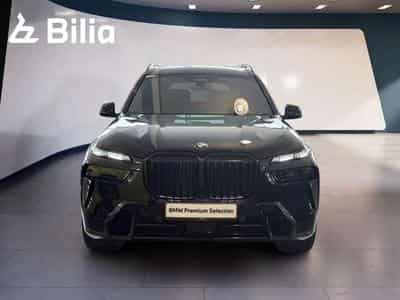 BMW X7 xDrive40d B&W Surround DAB RFK (2025) - Photo 2