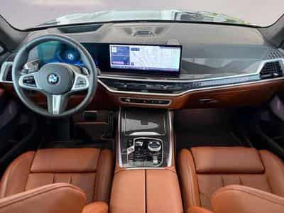 BMW X7 xDrive40d B&W Surround DAB RFK (2025) - Photo 6