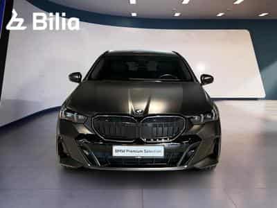 BMW 520 520d xDrive Touring M sport (2025) - Foto 2