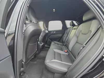 Volvo XC60 FACELIFT B5 AWD Black Edition Plus / Essence (2025) - Foto 13