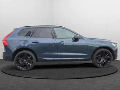 Volvo XC60 FACELIFT B5 AWD Black Edition Plus 2026 / Essence (2025) - Foto 6