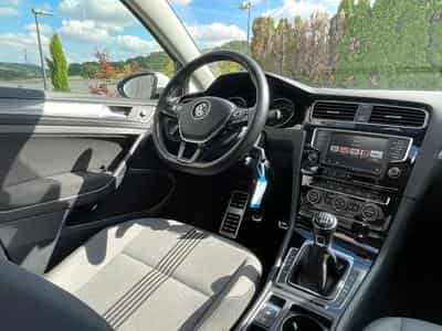 VW Golf 1.2 TSI Allstar Panorama (2017) - Photo 8