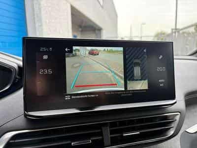 Peugeot 3008 3008 Hybrid 136 e-DSC6 GT (2024) - Photo 9