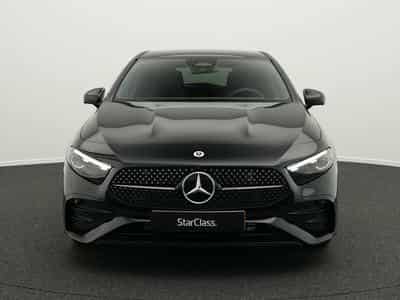 Mercedes A 200 d AMG-Line Premium Plus (2025) - Photo 2