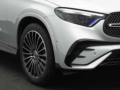 Mercedes GLC 220 d 4MATIC AMG-Line (2025) - Photo 9