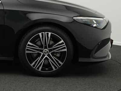 Mercedes CLA 180 Progressive-Line (2025) - Photo 8