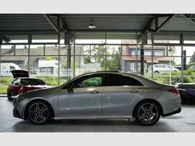 Mercedes CLA 200 Limousine AMG Line *2.H *Pano*360°*Night (2019) - Foto 10