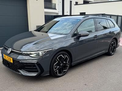 VW Golf Variant 2.01 TSI 150kW 4Motion R-Line (2025) - Photo 1