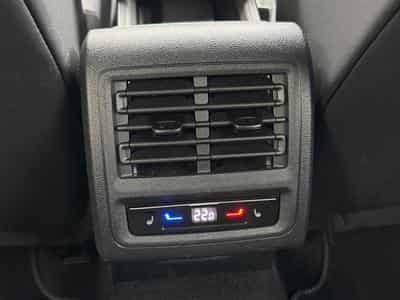 VW Golf Variant 2.01 TSI 150kW 4Motion R-Line (2025) - Foto 8